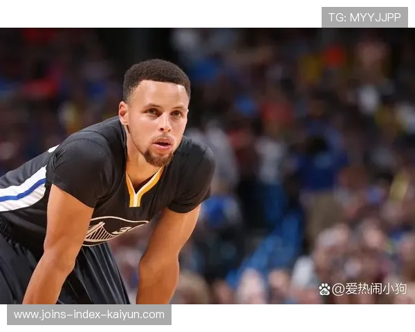 库里逆风三分命中，勇士在客场绝地反击