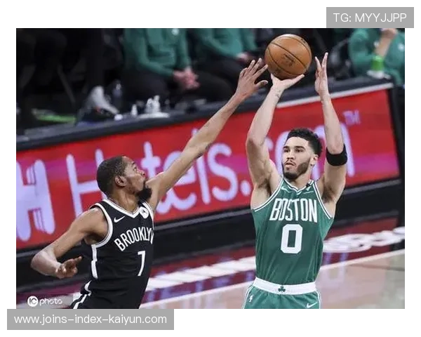 杜兰特强攻篮下，篮网大胜凯尔特人